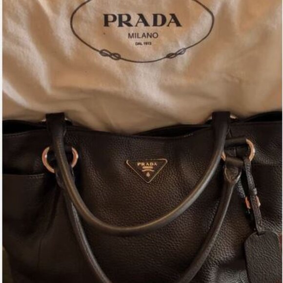 NWOT PRADA VITELLO DAINO LEATHER BAG WITH CROSSBODY STRAP - Picture 13 of 13